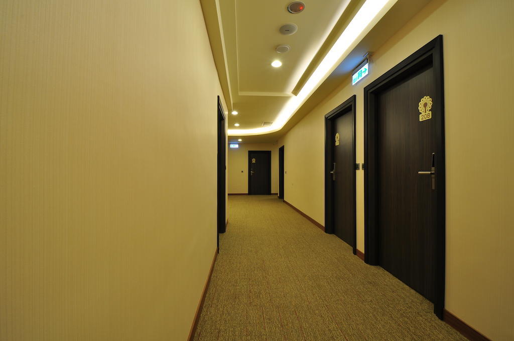 Fupin Hotel Хуалянь Экстерьер фото