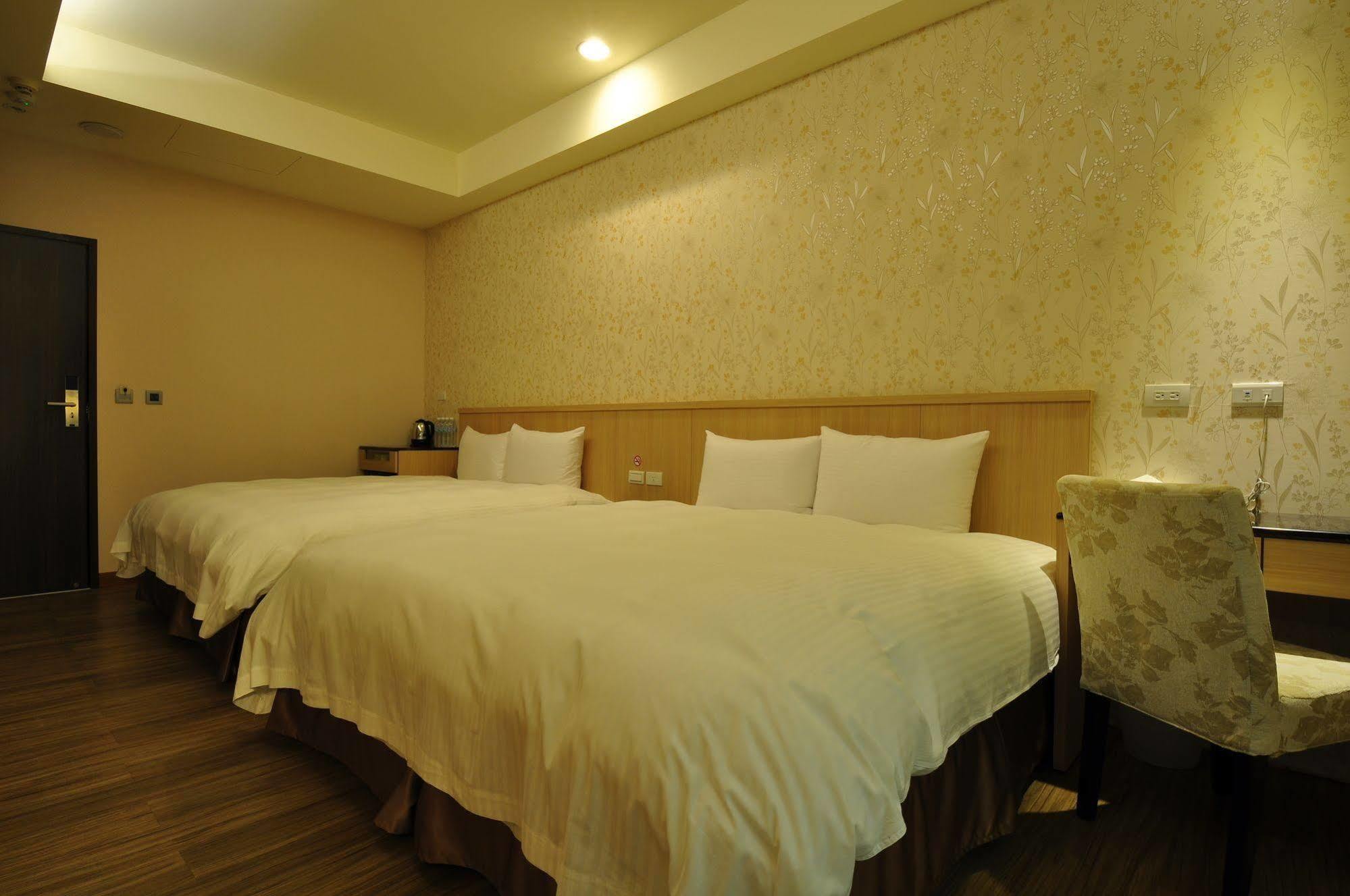 Fupin Hotel Хуалянь Экстерьер фото